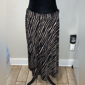 💕woman’s zebra maxi skirt